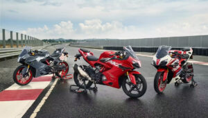 TVS Apache RR 310 कीमत 2025: 312.2cc इंजन, 37.48 bhp पावर और क्विकशिफ्टर फीचर्स के साथ स्पोर्ट्स बाइक