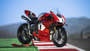 Ducati Panigale V4 R Price 2026: 221 BHP सुपरबाइक की पूरी जानकारी