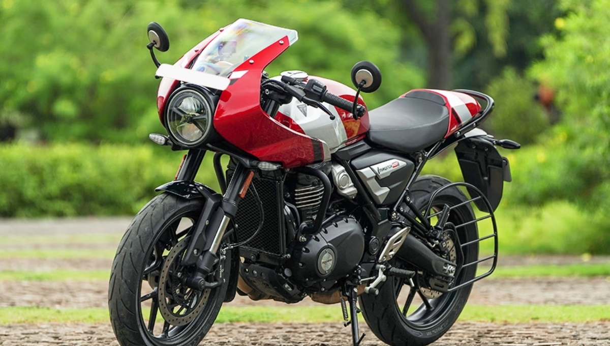 Triumph Thruxton 400