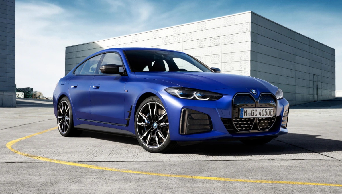 BMW i4
